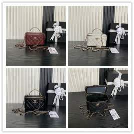 Picture of Chanel Handbags _SKUfw239863008fw